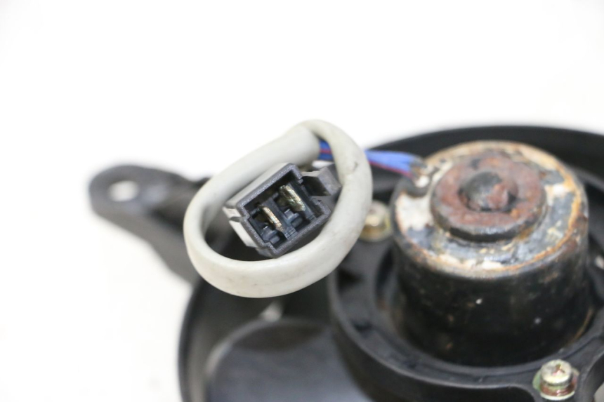 photo de VENTOLA SYM JOYMAX 125 (2010 - 2017) - Zoom sullo stato d'uso