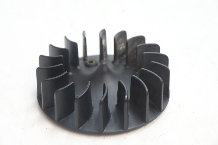 photo de VENTOLA PEUGEOT LUDIX ONE 14P 50 (2004 - 2013) - Dettaglio del componente