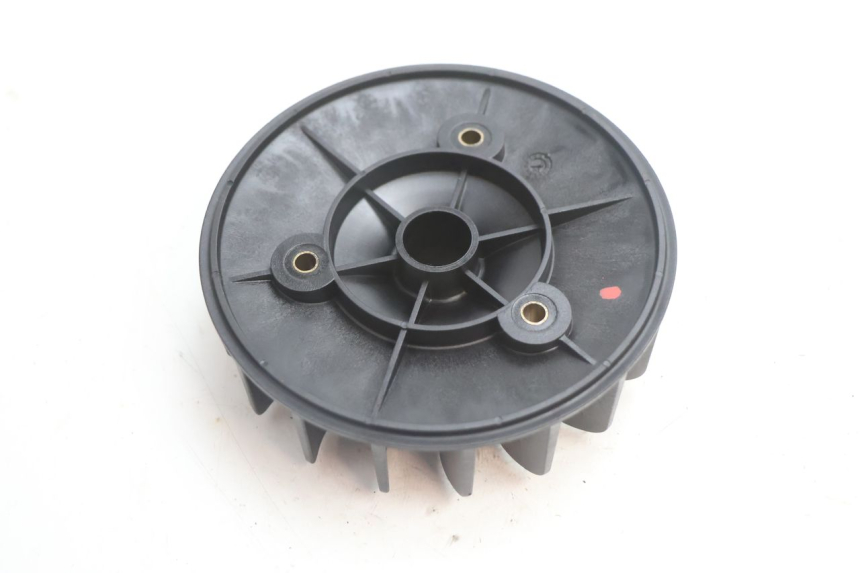 photo de VENTOLA PEUGEOT LUDIX ONE 14P 50 (2004 - 2013) - Zoom sullo stato d'uso