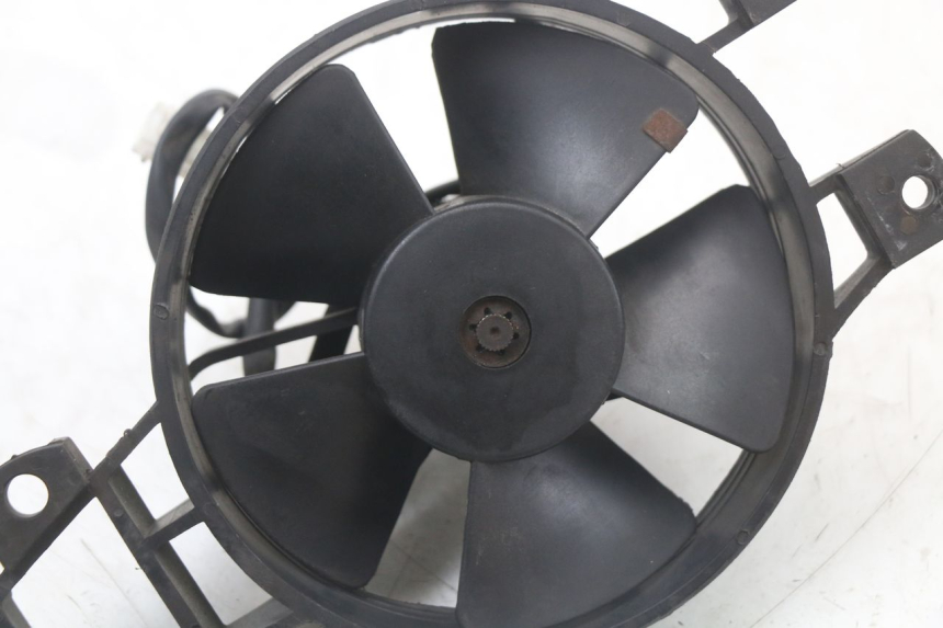 photo de VENTILATORE PIAGGIO MP3 LT 400 (2007 - 2012) - Dettaglio del componente