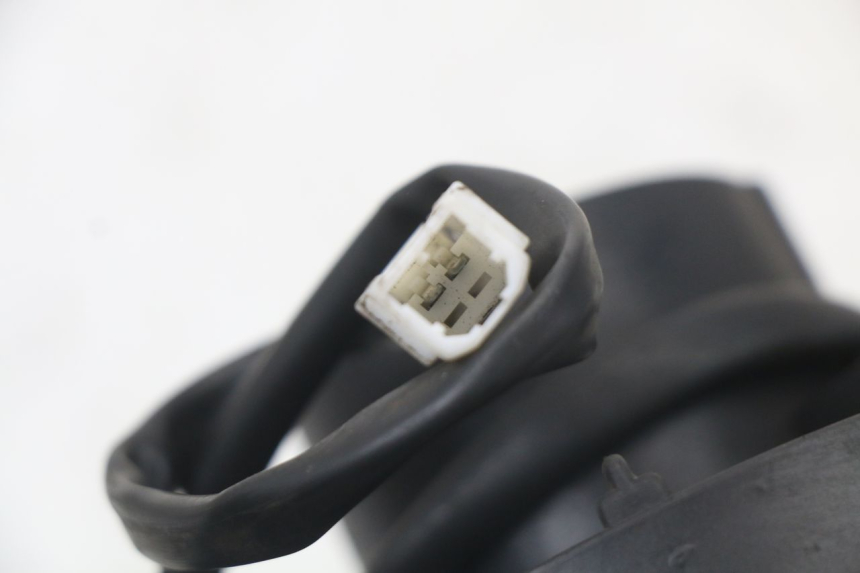 photo de VENTILATORE PIAGGIO MP3 LT 400 (2007 - 2012) - Dettagli dei punti di fissaggio