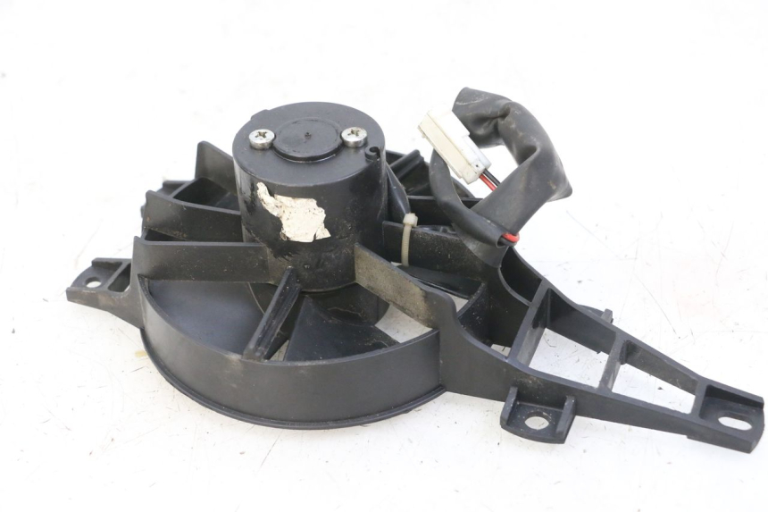 photo de VENTOLA PIAGGIO MP3 LT 300 (2010 - 2016) - Dettaglio del componente