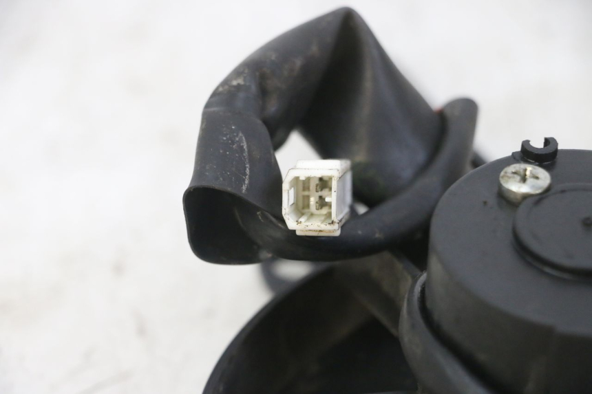 photo de VENTOLA PIAGGIO MP3 LT 300 (2010 - 2016) - Altra angolazione