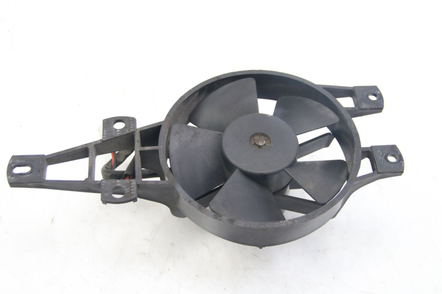 photo de VENTILATORE PIAGGIO MP3 125 (2006 - 2014) - Zoom sullo stato d'uso