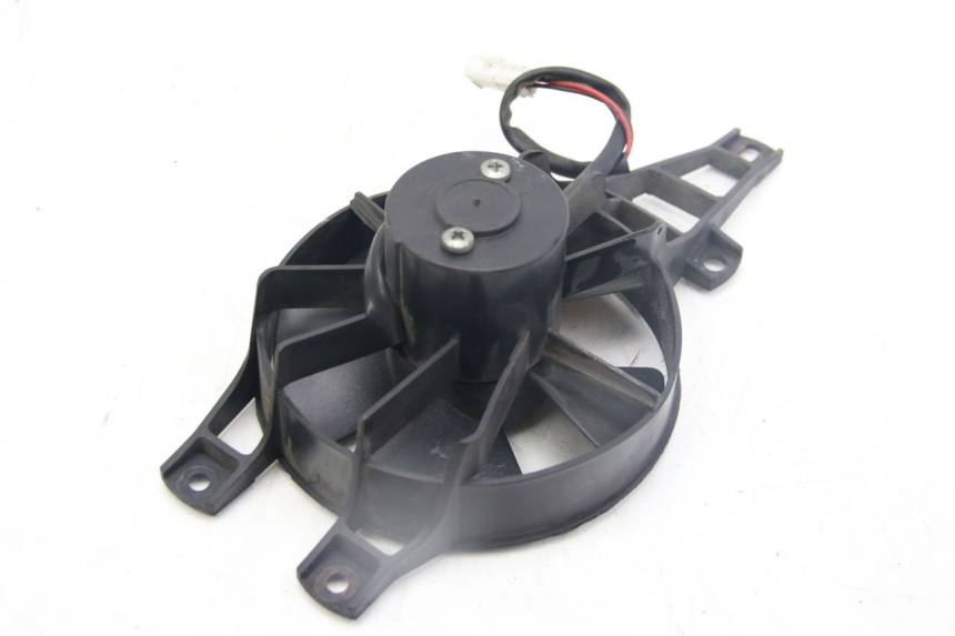 photo de VENTILATORE PIAGGIO MP3 125 (2006 - 2014) - Marcature e riferimenti originali