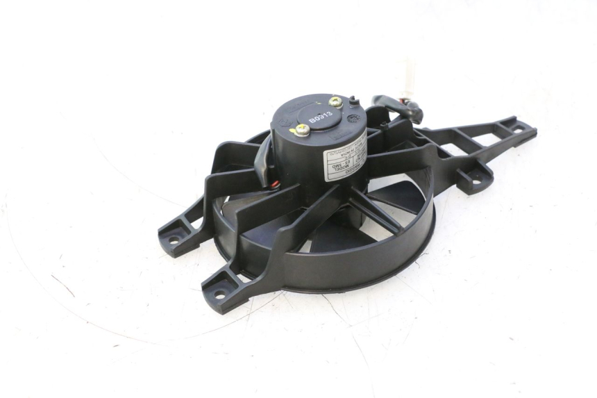 photo de VENTILATORE PIAGGIO MP3 500 (2011 - 2015) - Zoom sullo stato d'uso