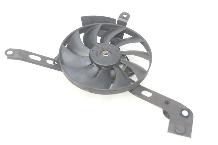 photo de VENTILATORE YAMAHA MT-07 MT07 ABS 700 (2014 - 2017) - Dettagli dei punti di fissaggio