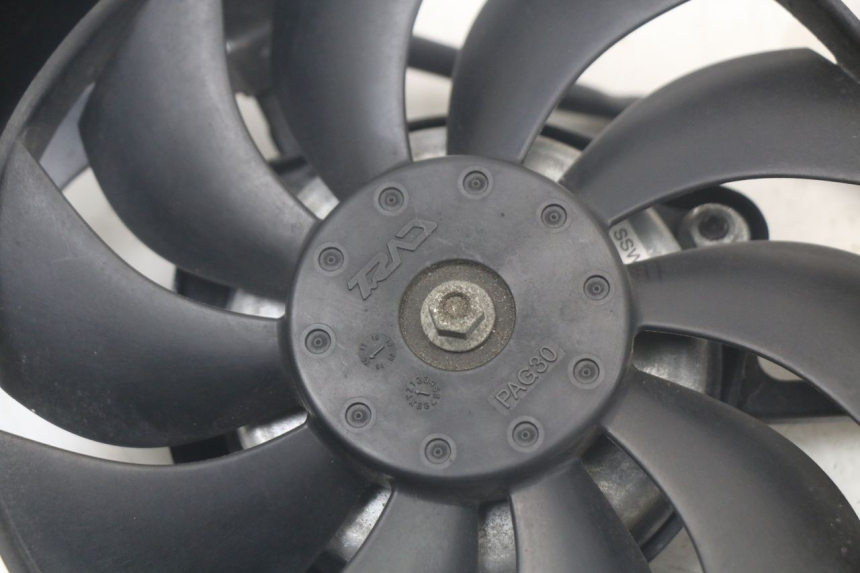 photo de VENTILATORE YAMAHA MT-07 MT07 ABS 700 (2014 - 2017) - Dettaglio del componente