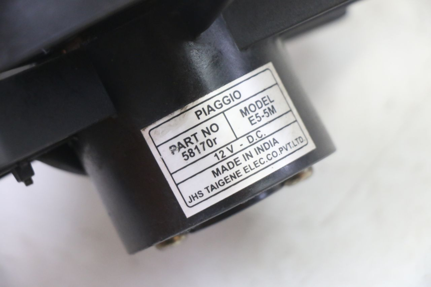 photo de VENTILATORE GILERA NEXUS 125 (2009 - 2013) - Vista d'insieme del prodotto