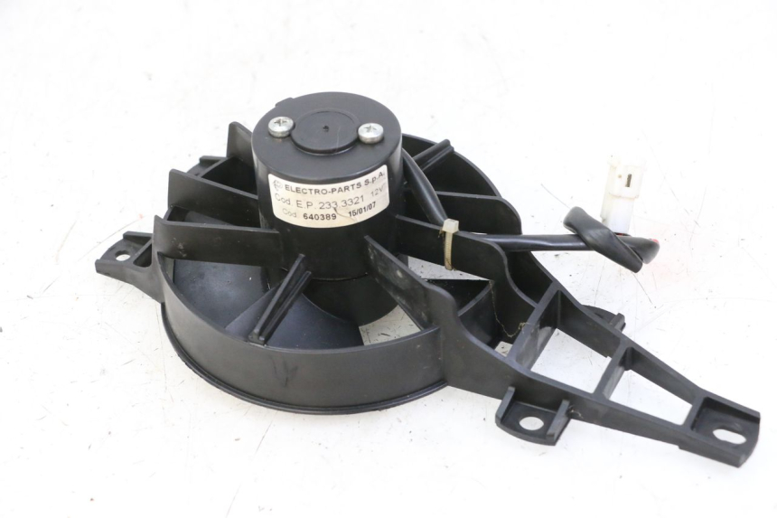 photo de VENTILATORE PIAGGIO MP3 125 (2006 - 2014) - Zoom sullo stato d'uso