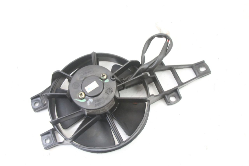 photo de VENTILATORE PIAGGIO MP3 LT 400 (2007 - 2012) - Altra angolazione