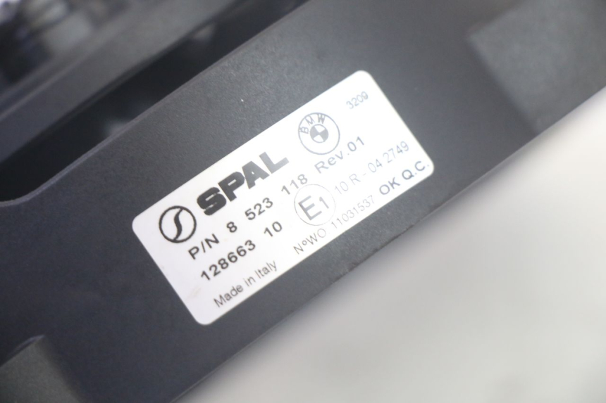 photo de VENTOLA BMW R GS 1250 (2021 - 2024) - Dettagli dei punti di fissaggio