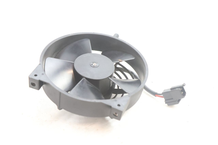 photo de VENTILATORE APRILIA SCARABEO GT 125 (1999 - 2007) - Dettaglio del componente