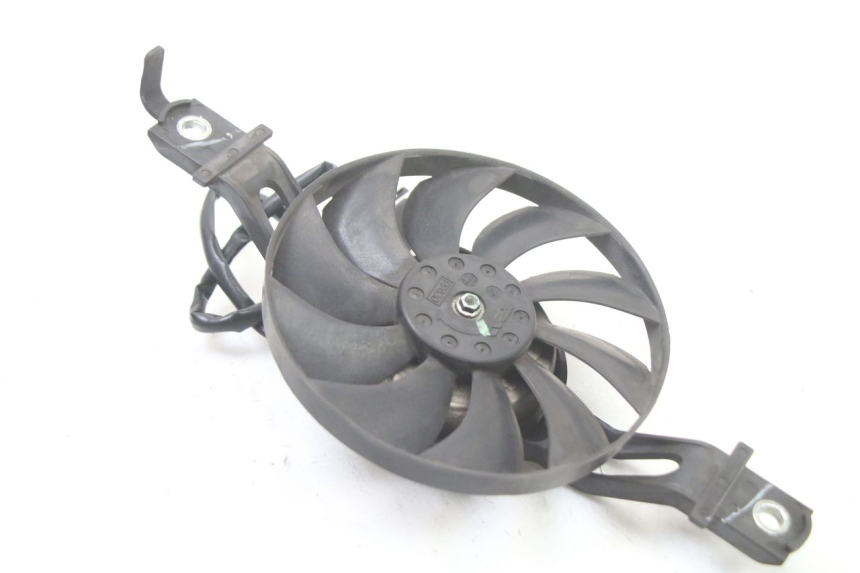 photo de VENTOLA SUZUKI BURGMAN 125 (2015 - 2017) - Zoom sullo stato d'uso