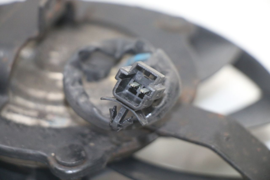 photo de VENTOLA SUZUKI GSX F GSXF 650 (2007 - 2015) - Primo piano tecnico