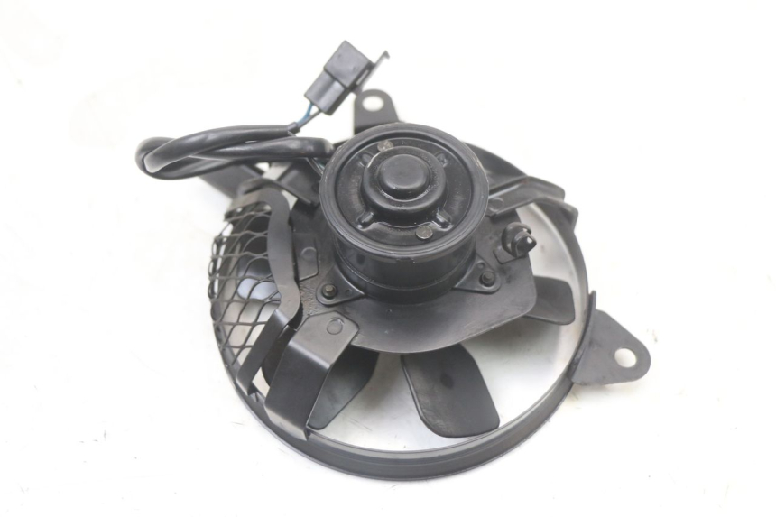 photo de VENTILATORE SUZUKI SV S 650 (1999 - 2002) - Zoom sullo stato d'uso