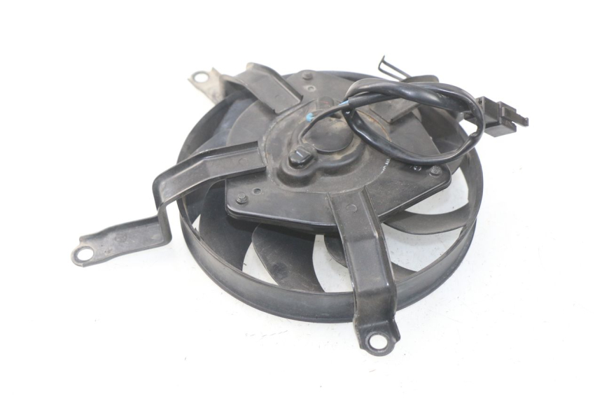 photo de VENTOLA YAMAHA TDM ABS 900 (2002 - 2014) - Zoom sullo stato d'uso