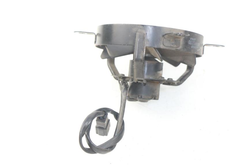 photo de VENTILATORE SUZUKI UC EPICURO 125 (1999 - 2003) - Zoom sullo stato d'uso