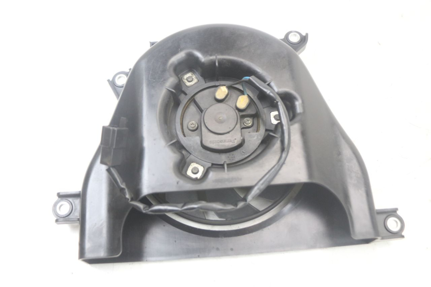 photo de VENTILATORE KAWASAKI VERSYS ABS 650 (2015 - 2018) - Primo piano tecnico