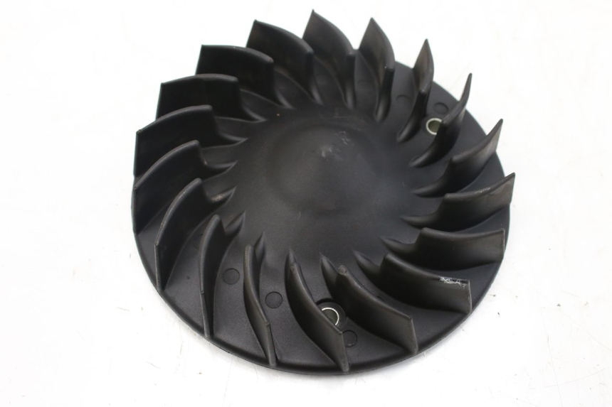 photo de VENTOLA PIAGGIO VESPA GTS IGET ABS 125 (2017 - 2023) - Zoom sullo stato d'uso