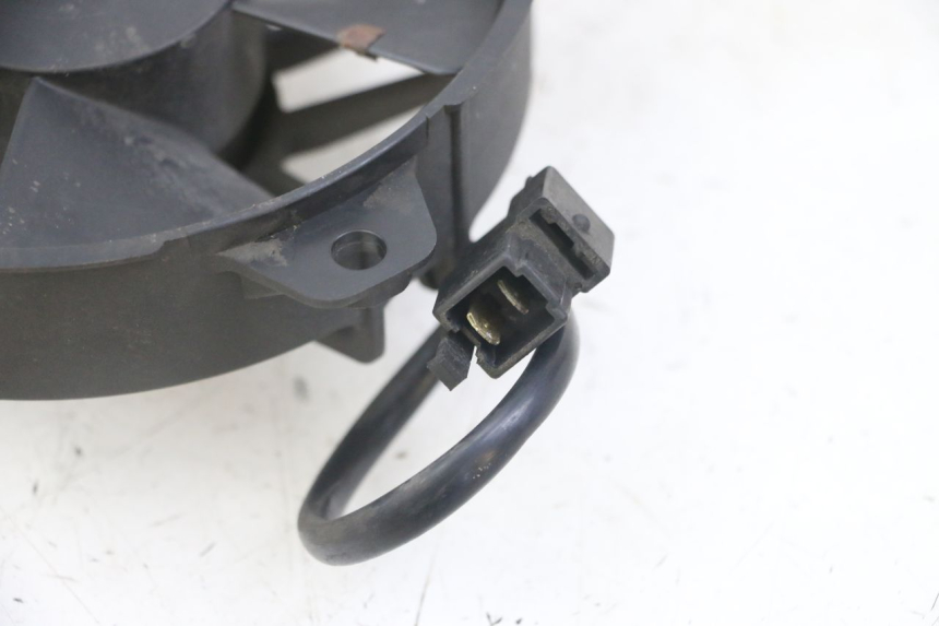 photo de VENTILATORE YAMAHA X-MAX XMAX 125 (2010 - 2013) - Altra angolazione