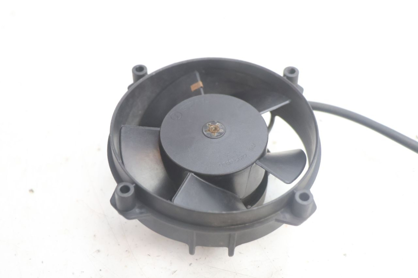 photo de VENTILATORE YAMAHA XMAX X-MAX 125 (2006 - 2009) - Dettaglio del componente