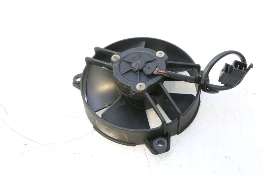 photo de VENTILATORE YAMAHA X-MAX XMAX 125 (2010 - 2013) - Zoom sullo stato d'uso