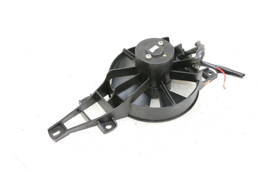photo de VENTILATORE PIAGGIO X10 125 (2012 - 2017) - Zoom sullo stato d'uso
