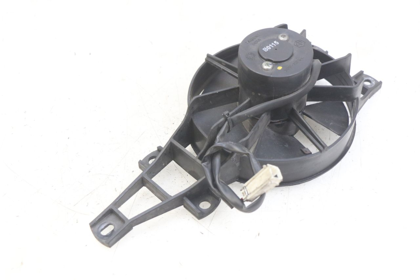 photo de VENTILATORE PIAGGIO XEVO - X EVO 125 (2007 - 2017) - Dettaglio del componente