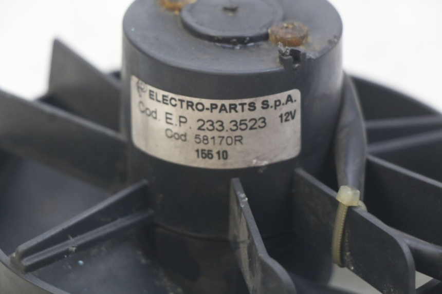 photo de VENTILATORE PIAGGIO XEVO - X EVO 125 (2007 - 2017) - Dettaglio del componente