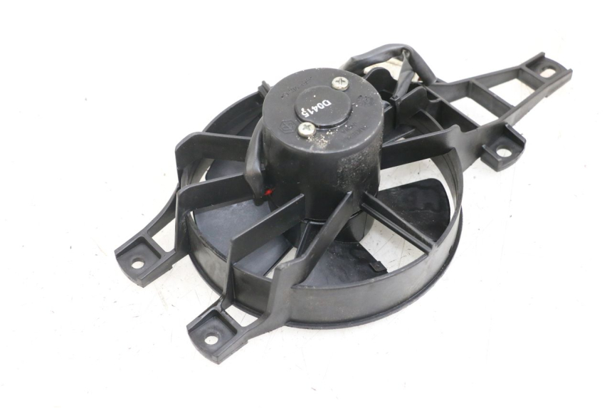 photo de VENTILATORE PIAGGIO XEVO - X EVO 125 (2007 - 2017) - Zoom sullo stato d'uso