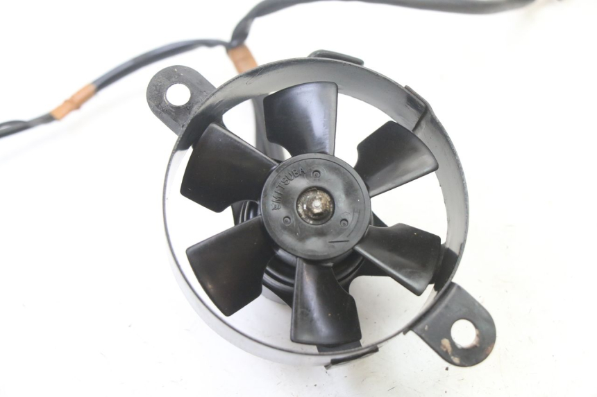 photo de VENTILATORE HONDA XLV VARADERO 125 (2000 - 2006) - Dettaglio del componente