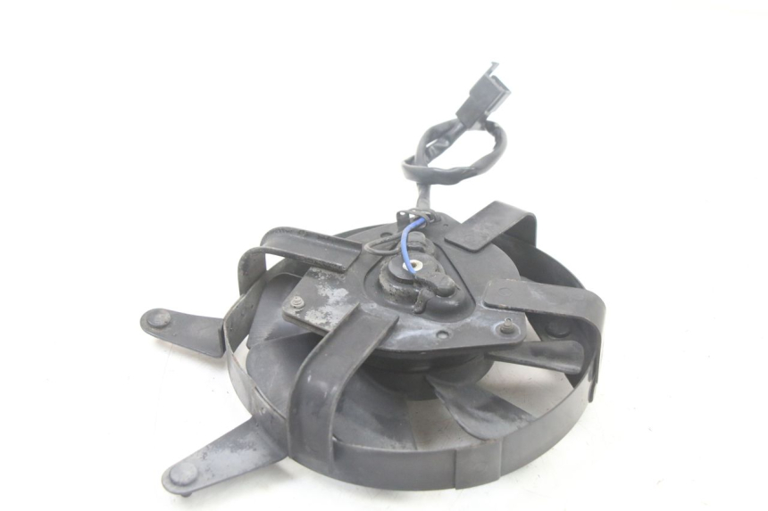 photo de VENTILATORE YAMAHA FZS FAZER 600 (2001 - 2003) - Altra angolazione