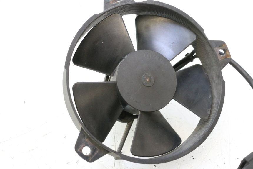 photo de VENTILATORE YAMAHA YP MAJESTY 125 (1998 - 2001) - Dettaglio del componente
