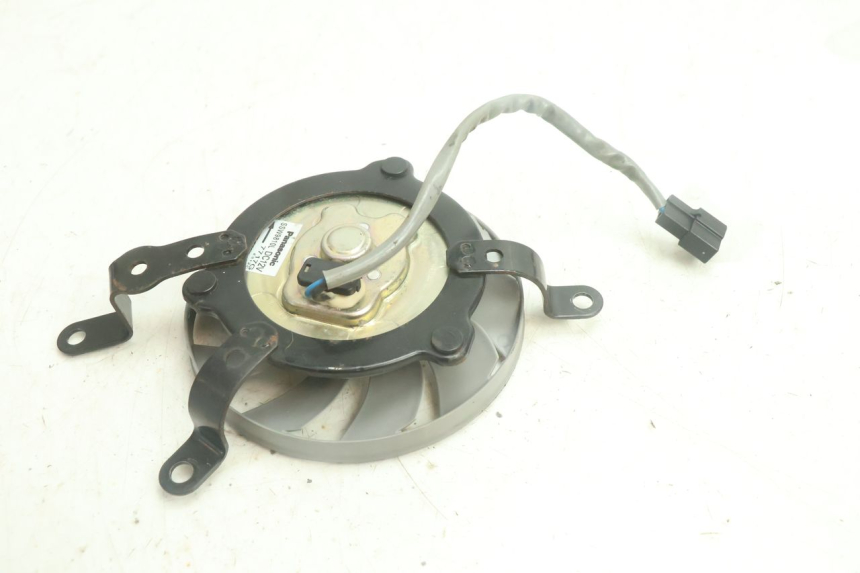 photo de VENTOLA YAMAHA YZF R6 600 (2008 - 2009) - Vista d'insieme del prodotto