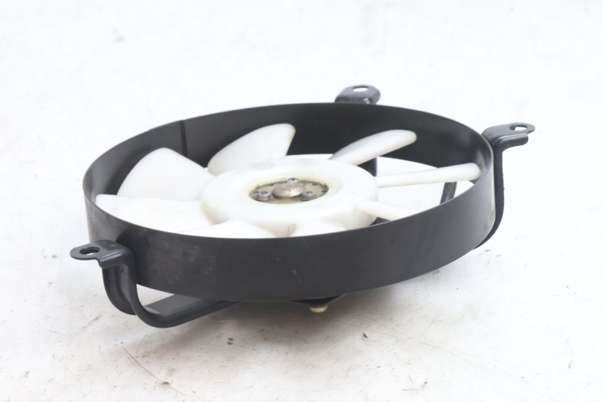 photo de VENTILATORE KAWASAKI ZZR 600 (1995 - 2004) - Dettaglio del componente