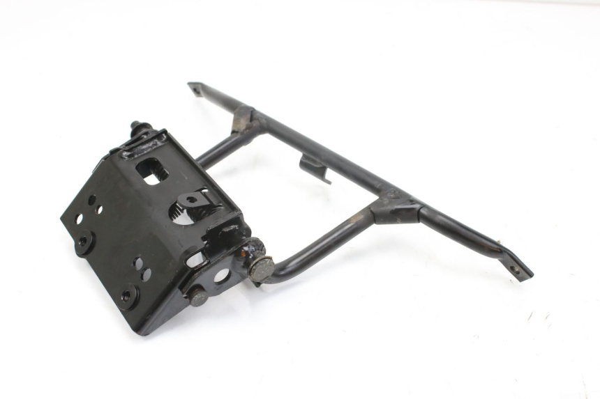 photo de AMMORTIZZATORE BAULE HONDA FES S-WING SWING ABS 125 (2007 - 2015) - Dettaglio del componente