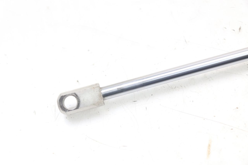 photo de AMMORTIZZATORE BAULE KYMCO X-TOWN XTOWN 125 (2016 - 2021) - Zoom sullo stato d'uso