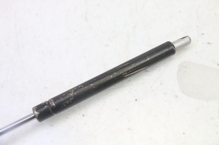 photo de Ammortizzatore sella KYMCO DINK STREET 125 (2009 - 2014) - Zoom sullo stato d'uso