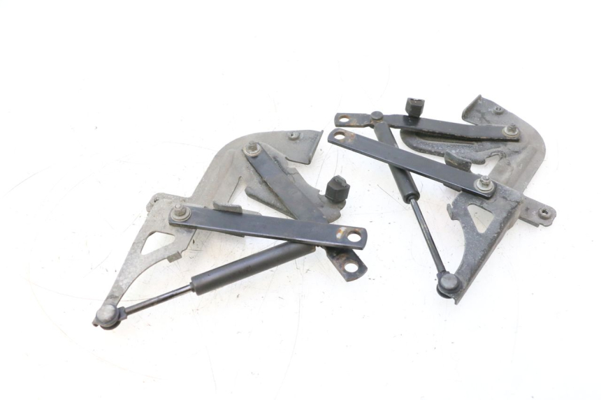 photo de AMMORTIZZATORE SEDILE PEUGEOT SATELIS 125 (2006 - 2009) - Dettaglio del componente