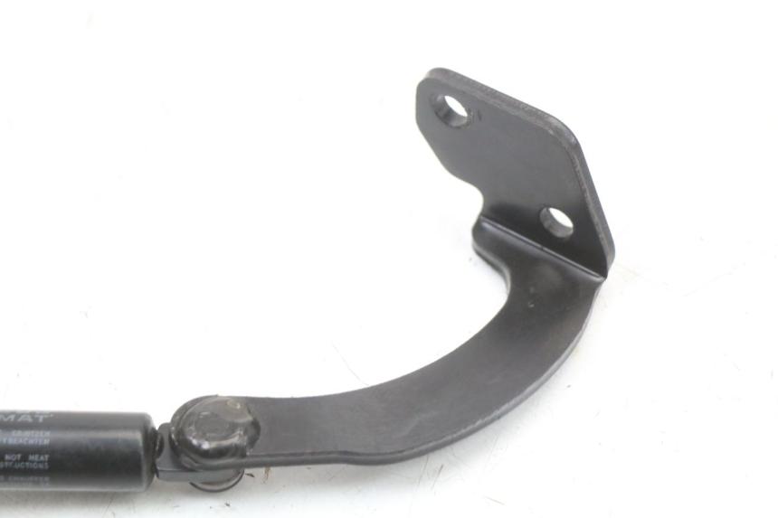 photo de AMMORTIZZATORE SELLA PIAGGIO X10 125 (2012 - 2017) - Zoom sullo stato d'uso