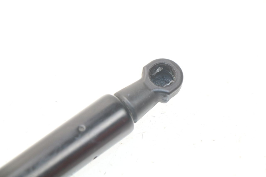 photo de Ammortizzatore sella YAMAHA YP X-MAX XMAX 400 (2014 - 2017) - Zoom sullo stato d'uso