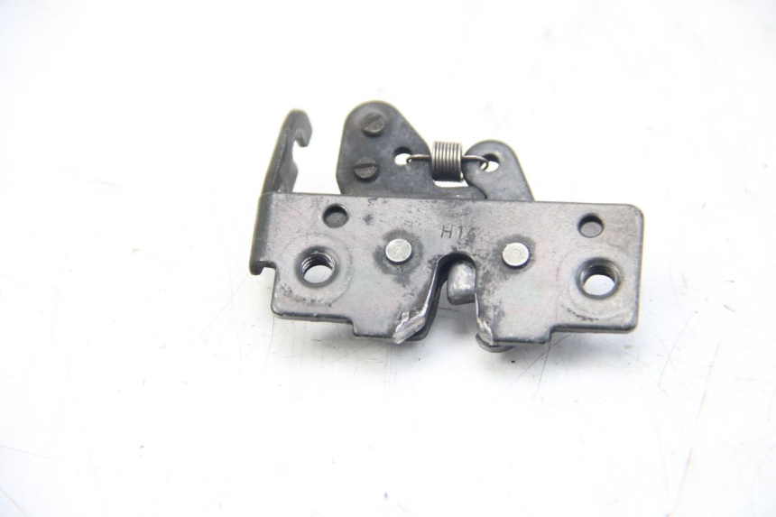 photo de SERRATURA SELLA PIAGGIO BEVERLY 125 (2010 - 2015) - Zoom sullo stato d'uso