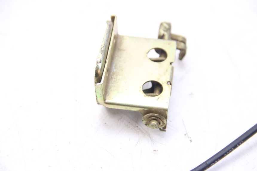 photo de SERRATURA SELLA SYM WOLF SB 125 (2011 - 2018) - Primo piano tecnico