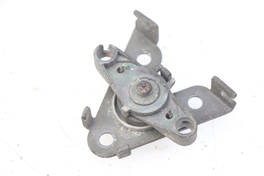 photo de SERRATURA SPORTELLO PEUGEOT DJANGO 2T 50 (2014 - 2019) - Zoom sullo stato d'uso