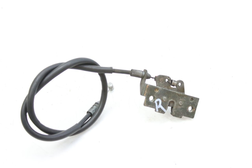 photo de SERRATURA SPORTELLO HONDA FES PANTHEON 125 (2003 - 2007) - Zoom sullo stato d'uso