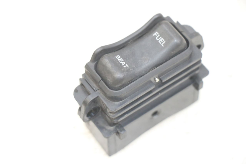 photo de SERRATURA SPORTELLO HONDA PCX (JF28) 125 (2009 - 2011) - Vista principale