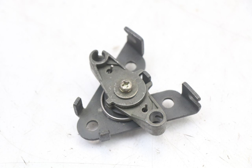 photo de SERRATURA  VANO PEUGEOT DJANGO 125 (2014 - 2017) - Zoom sullo stato d'uso