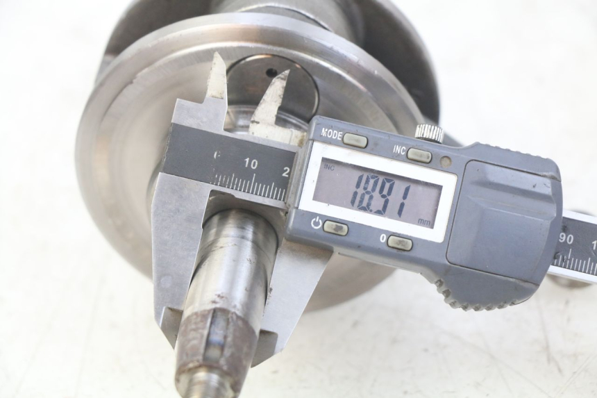 photo de ALBERO MOTORE ORION AGB37 CRF1 DIRT BIKE 125 (2013 - 2021) - Dettagli dei punti di fissaggio