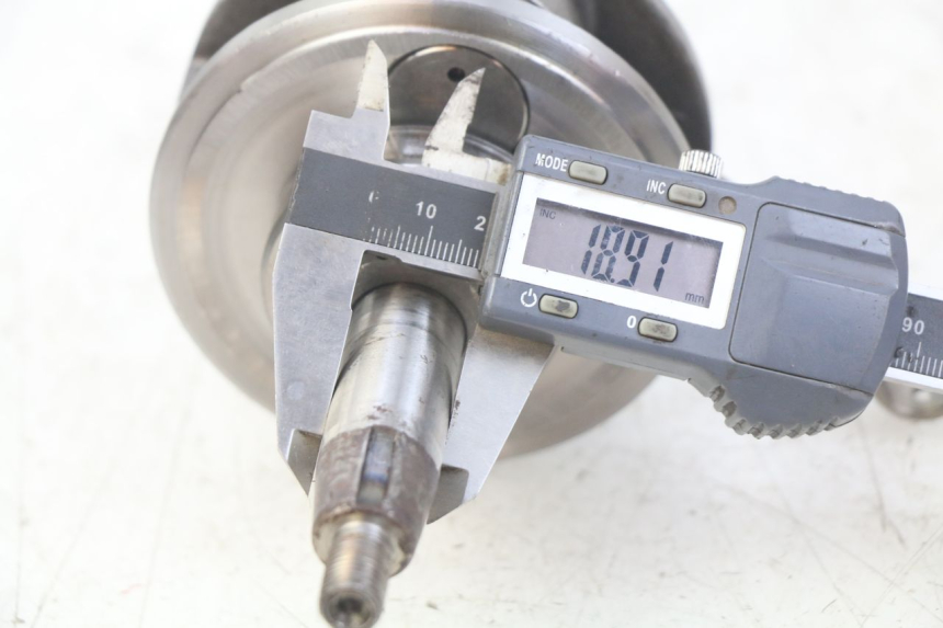 photo de ALBERO MOTORE ORION AGB37 CRF1 DIRT BIKE 125 (2013 - 2021) - Stato della superficie e materiale